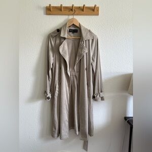 Kendal & Kylie trench coat - Size M